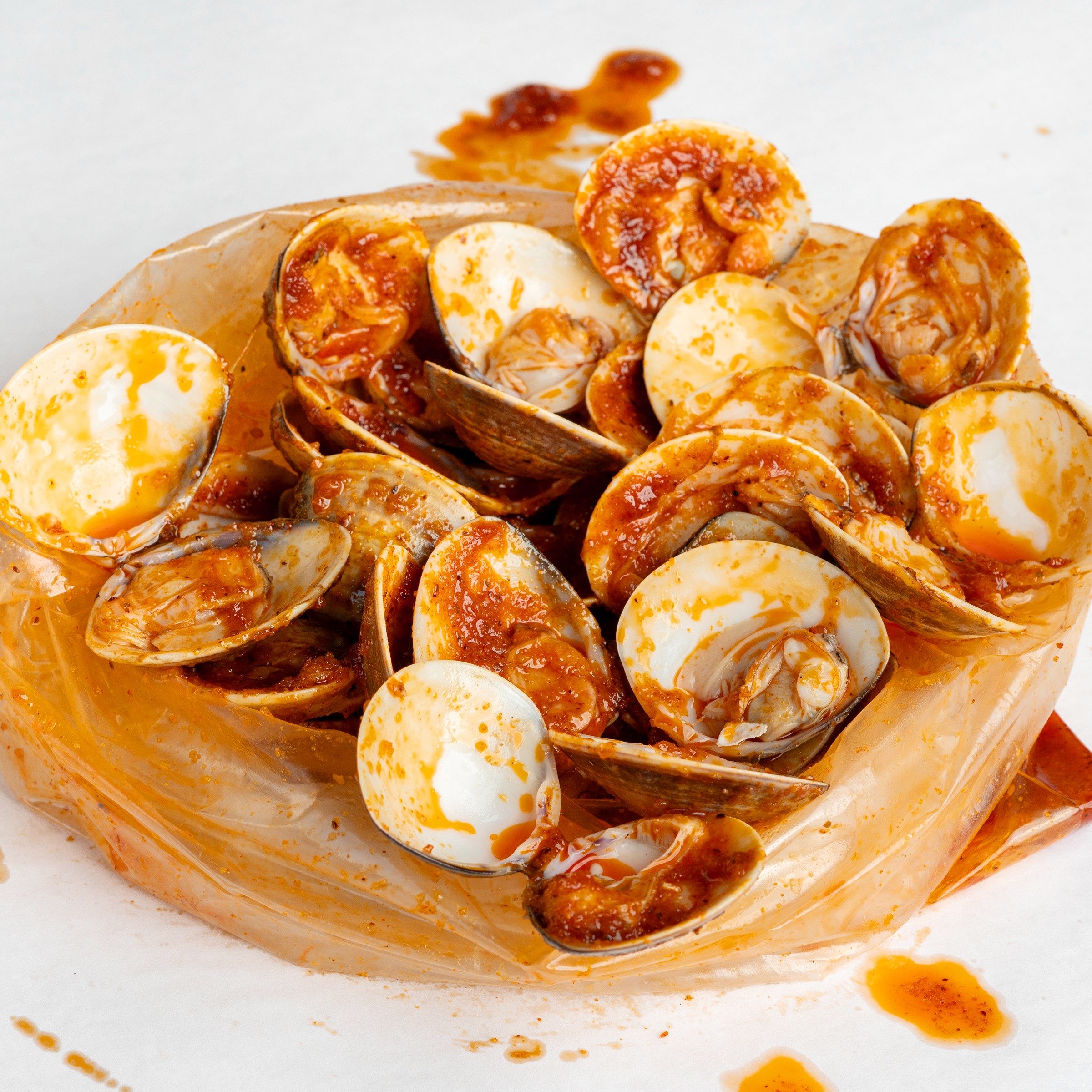 1LB Clams.